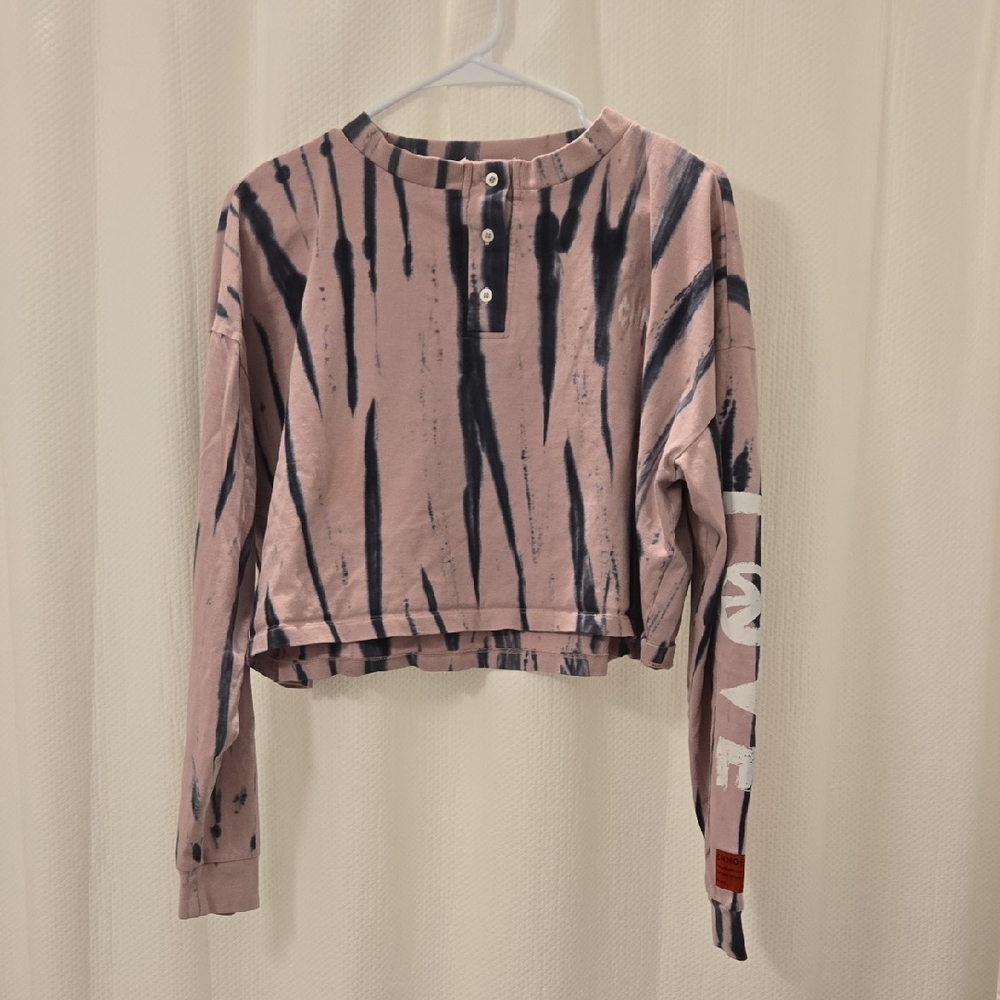 CHNGE 100% Organic Cotton Pink and Blue Tie-Dye Shirt With Embroidery Graphics